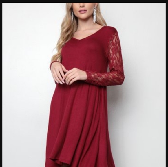 Milly Penzance Dresses & Skirts - Milly Penzance Lace Sleeve V Neck Dress